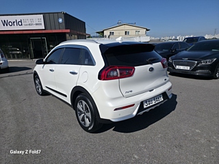 KIA NIRO 2018