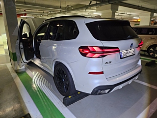 BMW X5 G05 2024