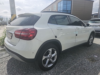MERCEDES BENZ GLA-CLASS X156 2017