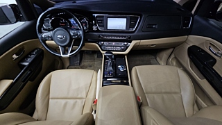 KIA CARNIVAL 2017