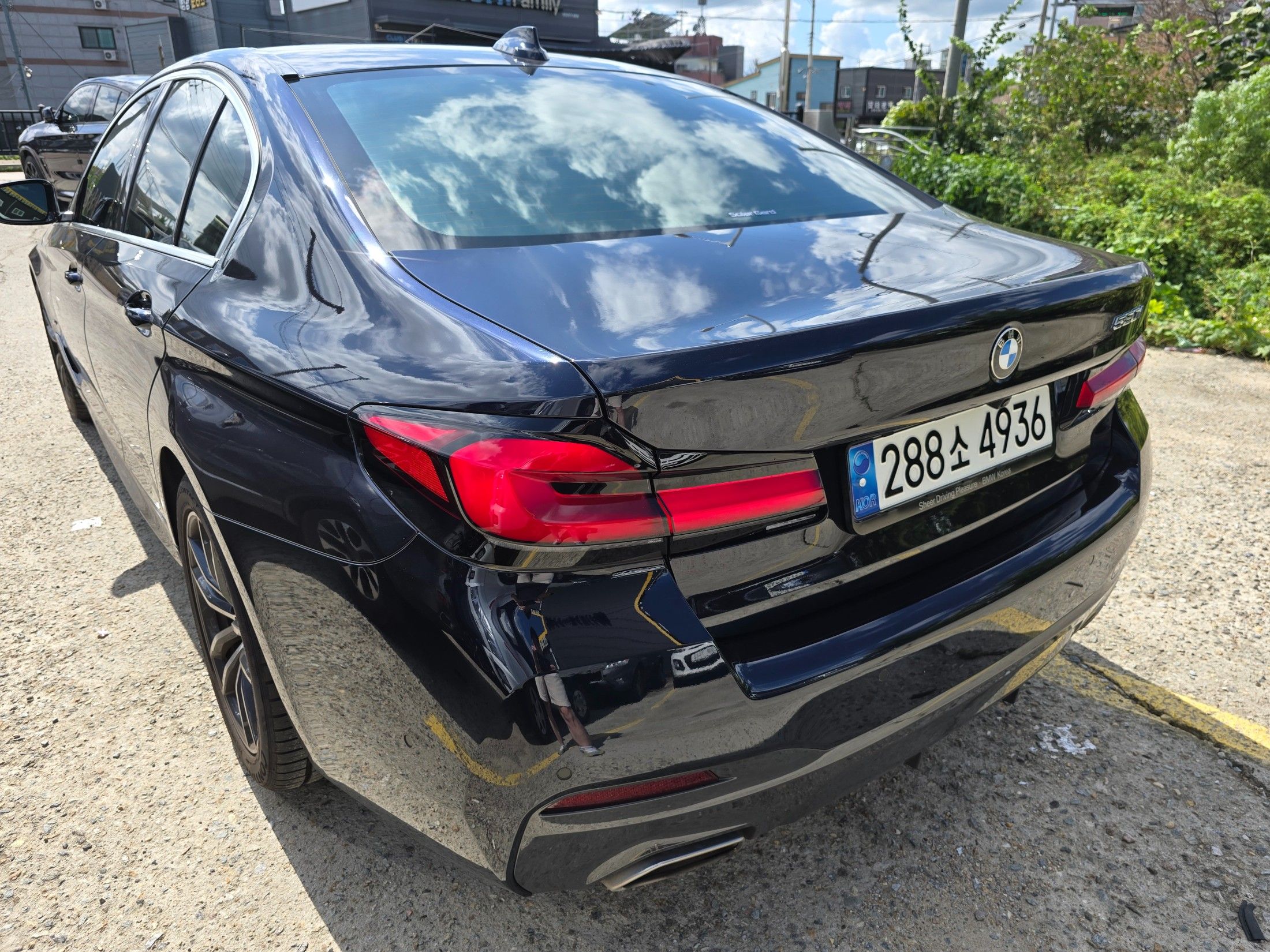 BMW 5-SERIES G30 2022