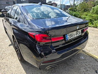 BMW 5-SERIES G30 2022