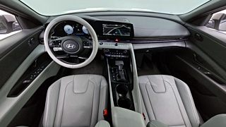 HYUNDAI AVANTE CN7 2023