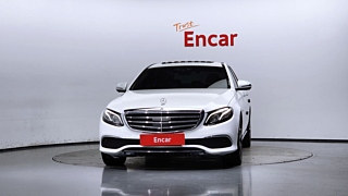 MERCEDES BENZ E-CLASS W213 2020