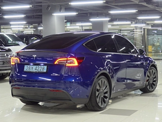 TESLA MODEL Y 2022