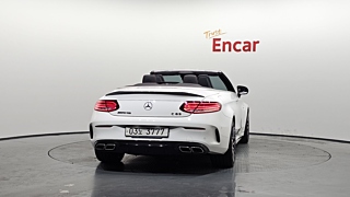 MERCEDES BENZ C-CLASS W205 2017