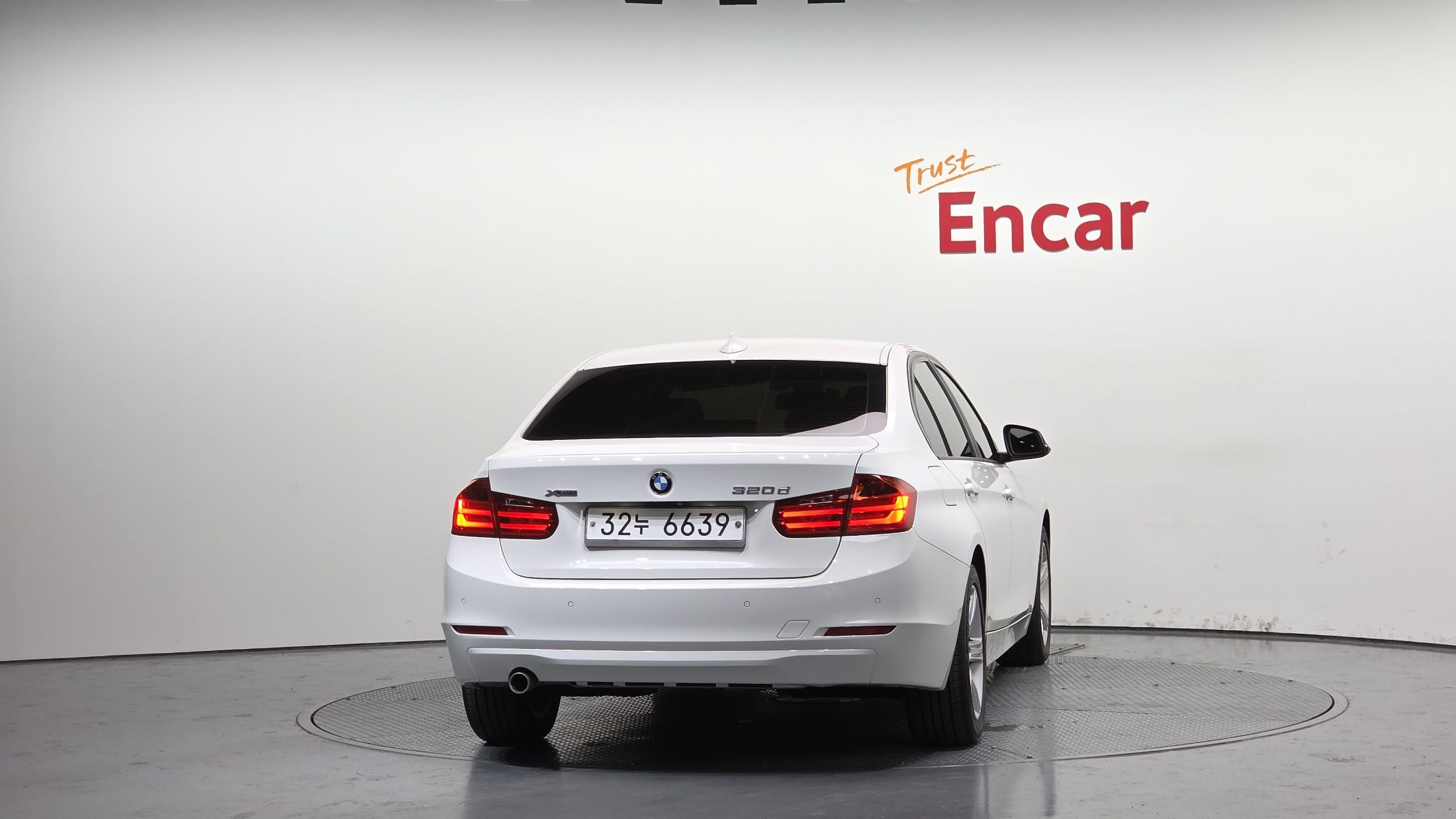 BMW 3-SERIES F30 2014