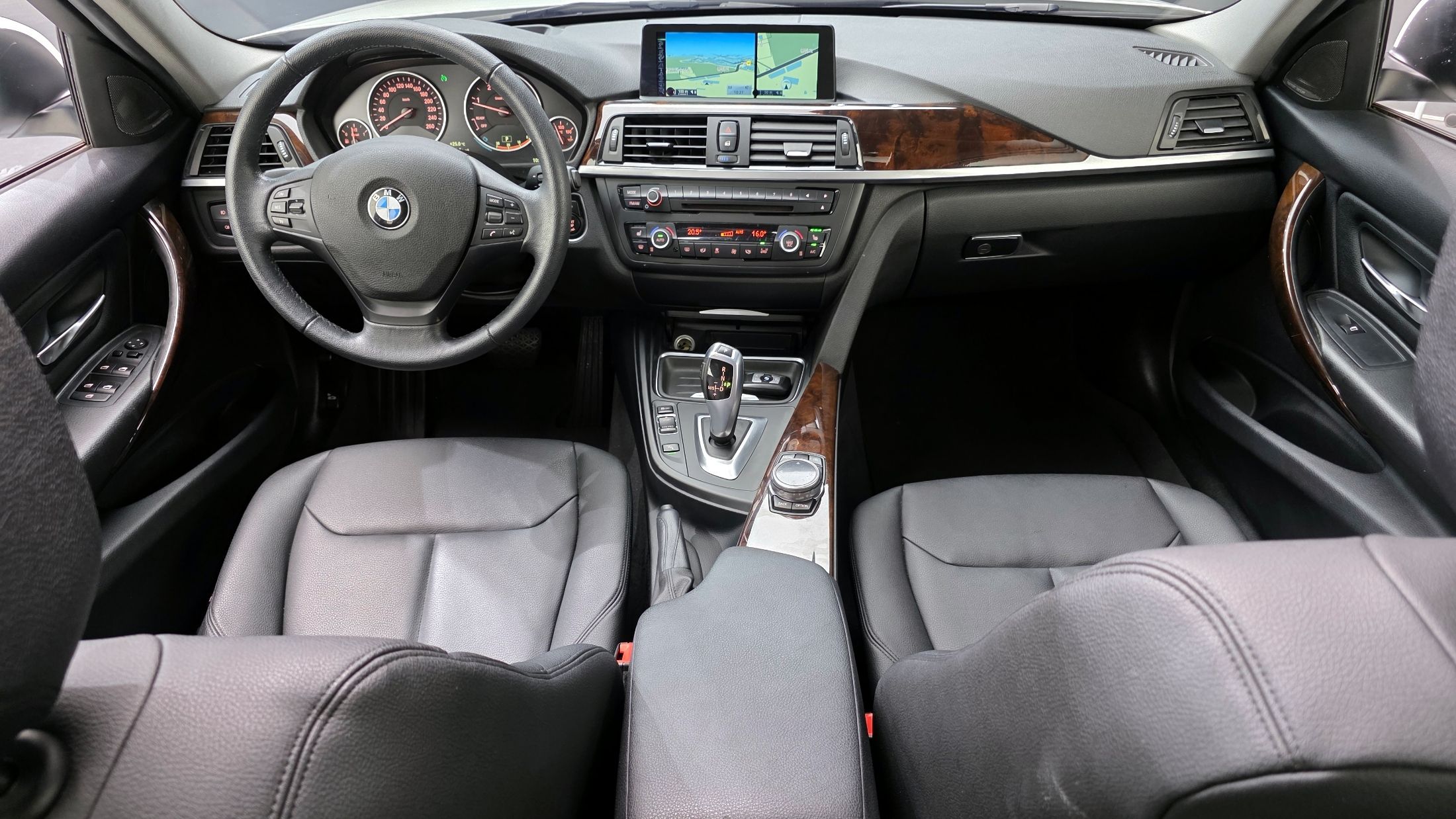 BMW 3-SERIES F30 2014