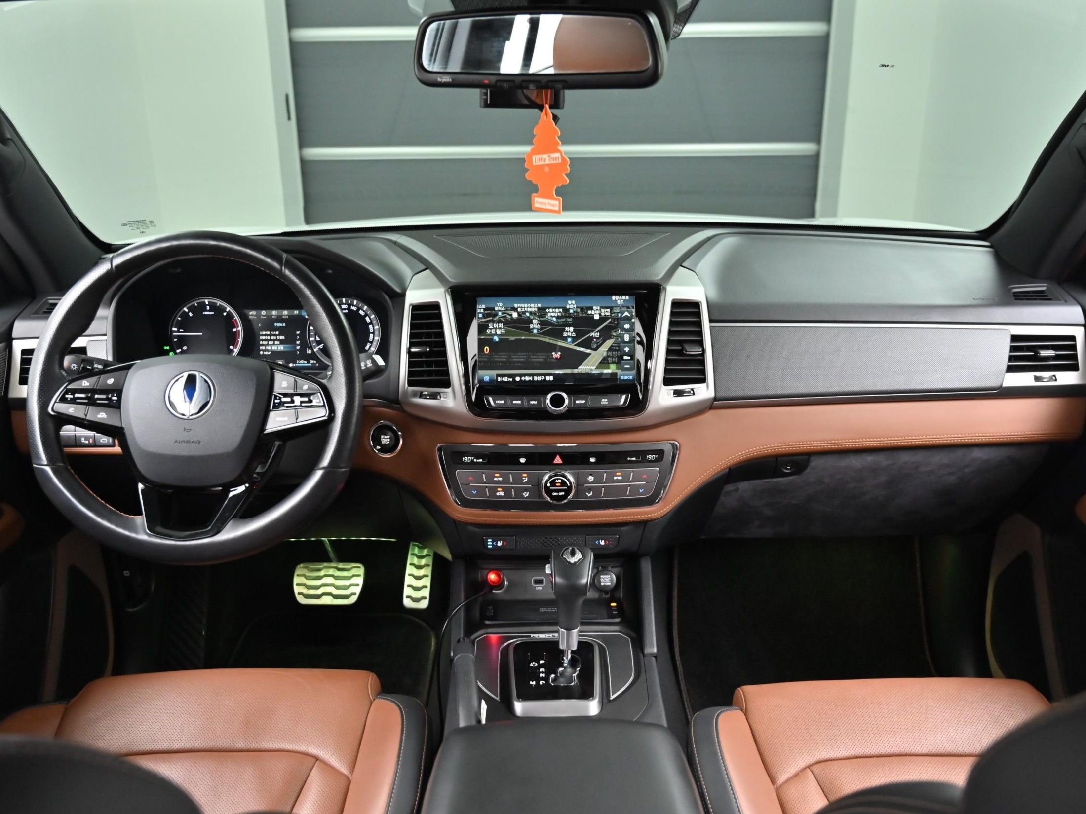 SSANGYONG REXTON SPORTS CAR 2019