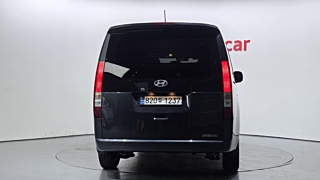 HYUNDAI STARIA 2024