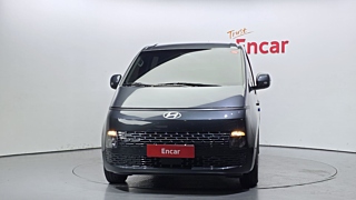 HYUNDAI STARIA 2024