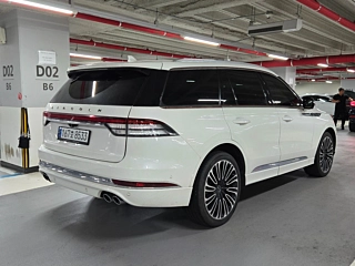LINCOLN AVIATOR 2021