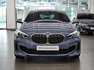 BMW 1-SERIES F40 2023