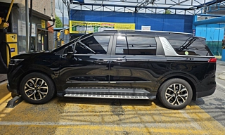 KIA CARNIVAL 2023