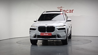 BMW X7 G07 2024