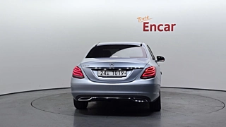 MERCEDES BENZ C-CLASS W205 2017