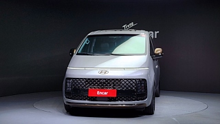HYUNDAI STARIA 2024