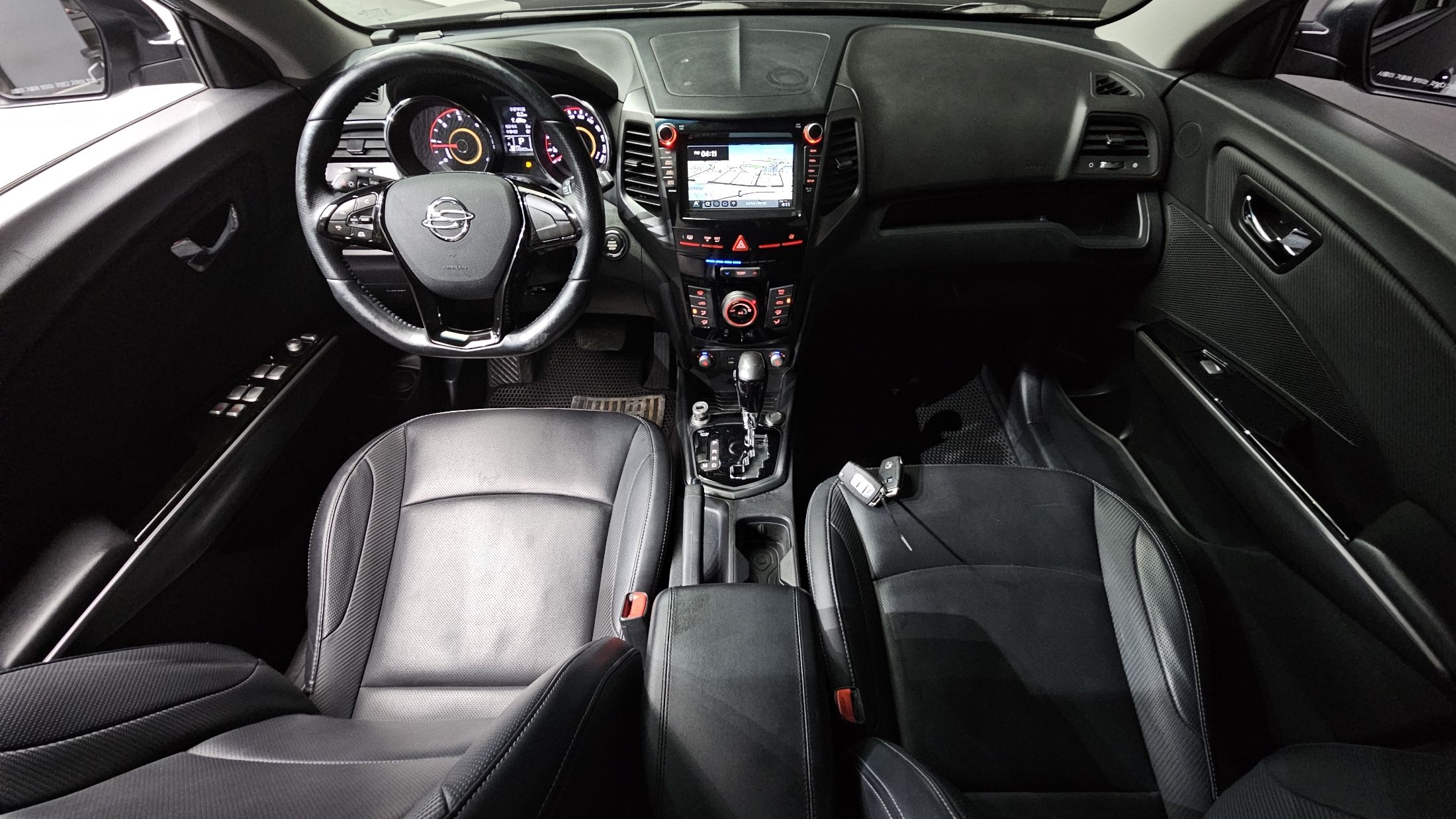 SSANGYONG TIVOLI 2017