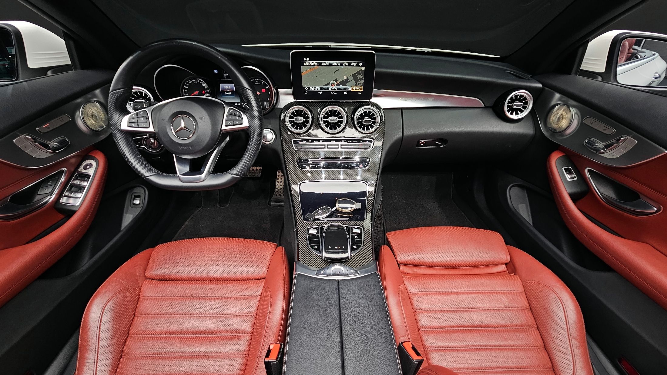 MERCEDES BENZ C-CLASS W205 2018