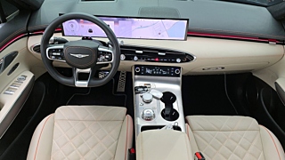 GENESIS GV70 2024