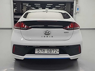 HYUNDAI IONIQ HYBRID 2016