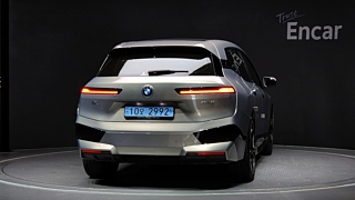 BMW IX 2023