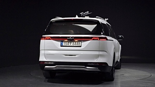 KIA CARNIVAL 2021