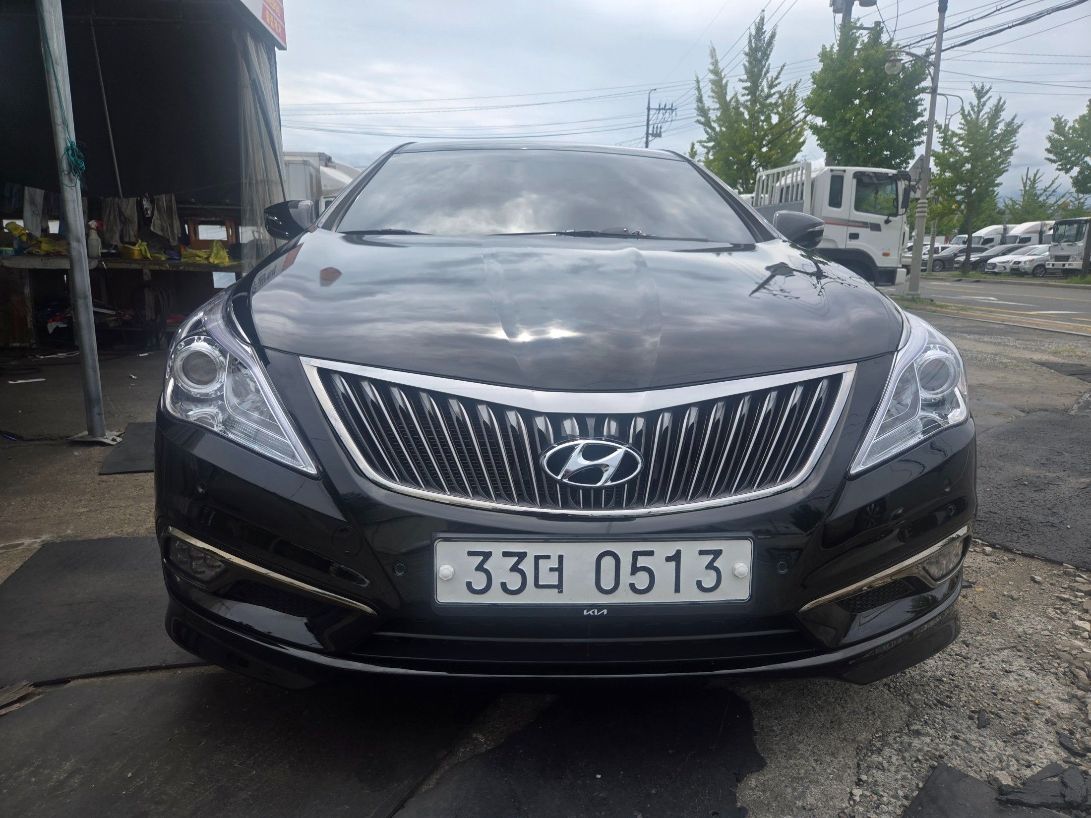 HYUNDAI GRANDEUR HG 2015