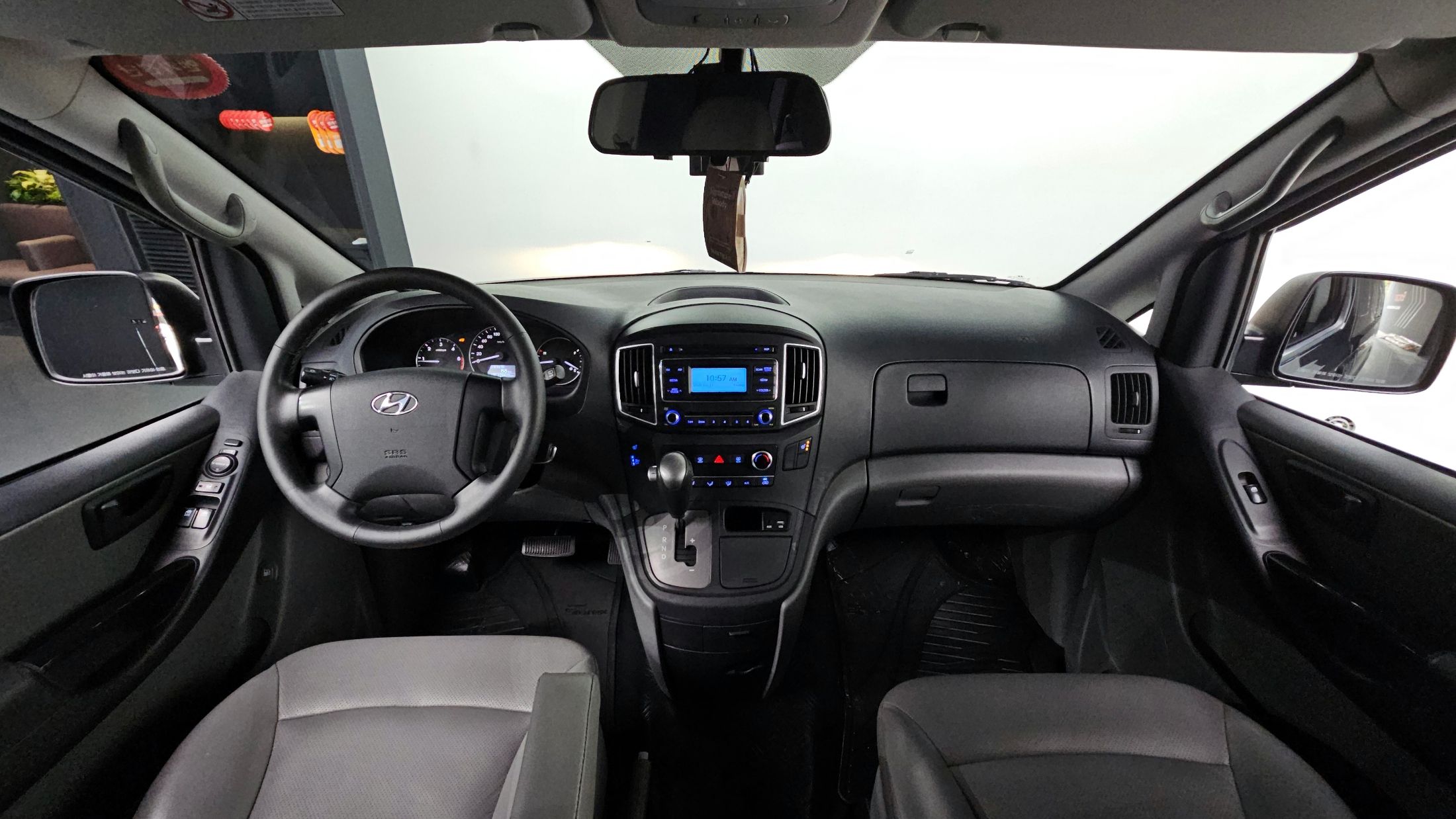 HYUNDAI STAREX GRAND 2019