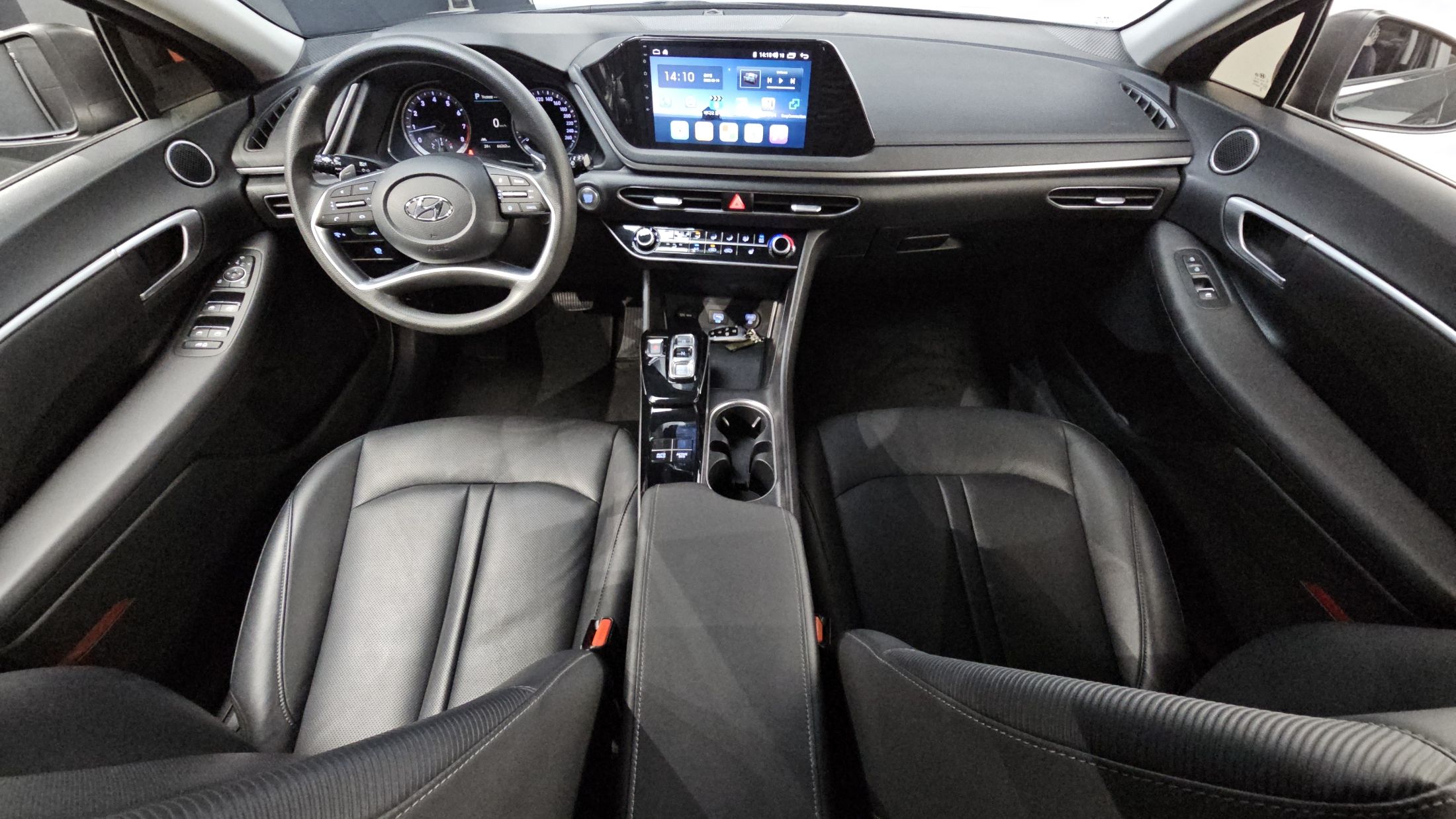 HYUNDAI SONATA DN8 2022