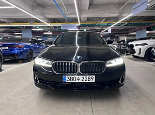 BMW 5-SERIES G30  523d Luxury 2023