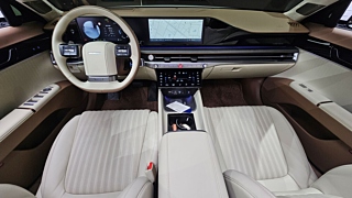 HYUNDAI GRANDEUR HYBRID GN7 2025