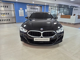 BMW 8-SERIES G15 2022