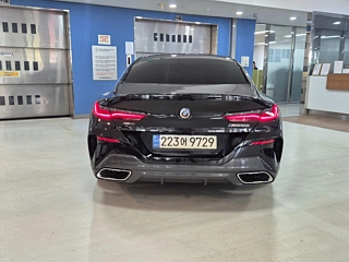 BMW 8-SERIES G15 2022