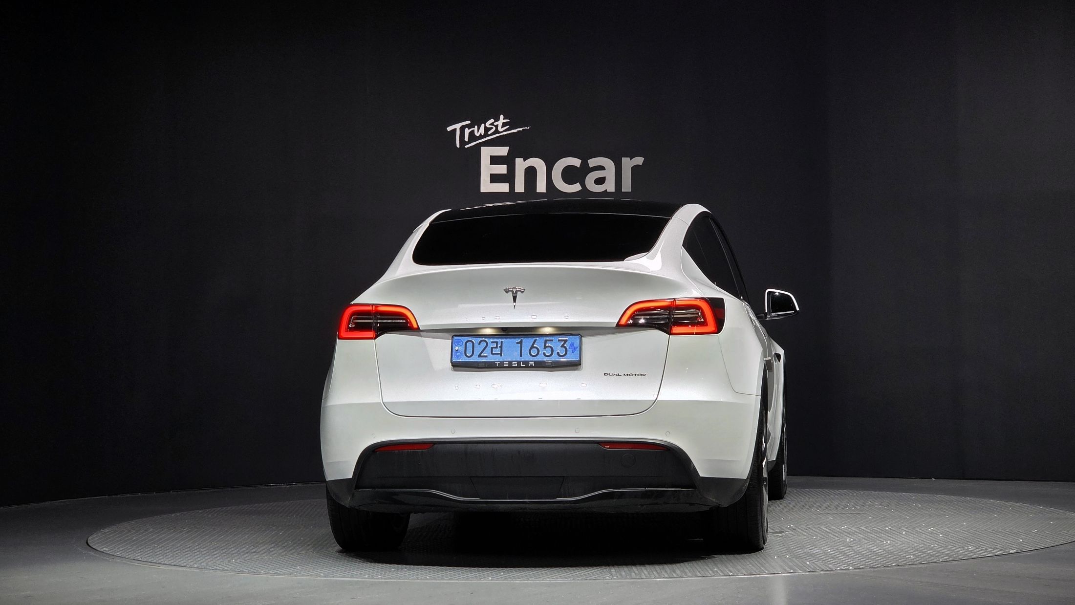 TESLA MODEL Y 2021
