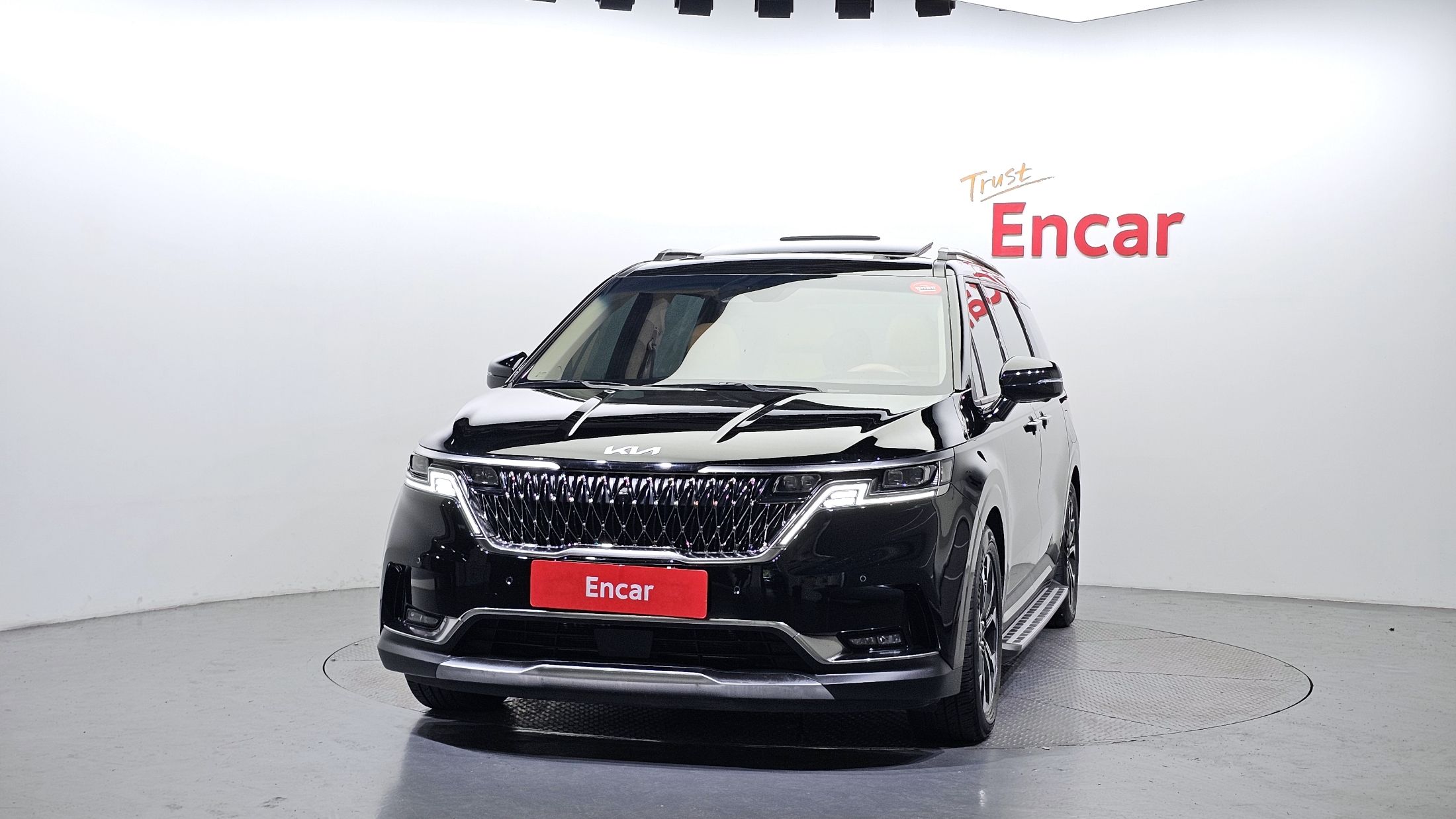 KIA CARNIVAL 2023