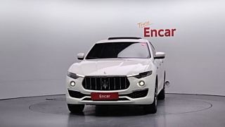 MASERATI LEVANTE 2019