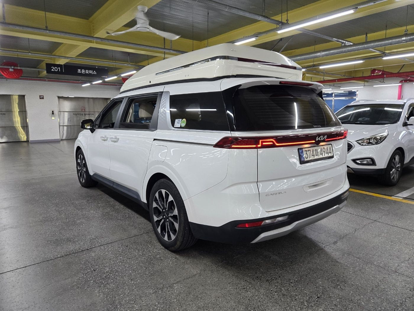 KIA CARNIVAL 2021