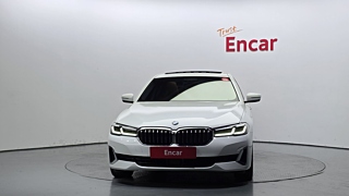 BMW 5-SERIES G30 2021