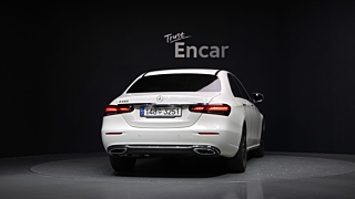 MERCEDES BENZ E-CLASS W213 2020