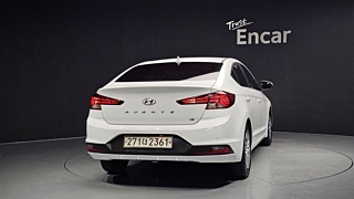 HYUNDAI AVANTE AD 2019