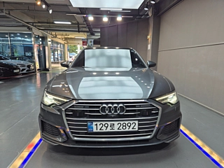 AUDI A6 C8 2021