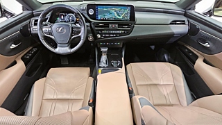 LEXUS ES300H 2024