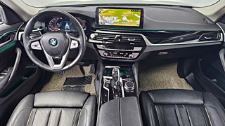 BMW 5-SERIES G30 2022