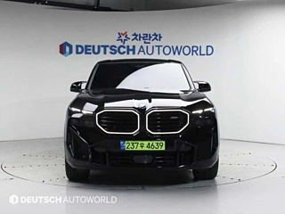 BMW XM G09 2024
