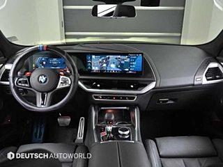 BMW XM G09 2024