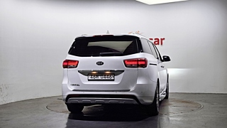 KIA CARNIVAL 2016