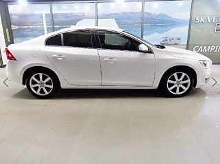 VOLVO S60 2017