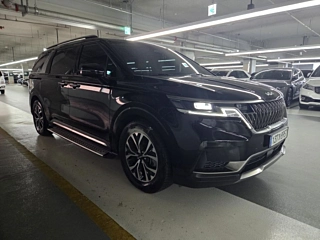 KIA CARNIVAL 2023