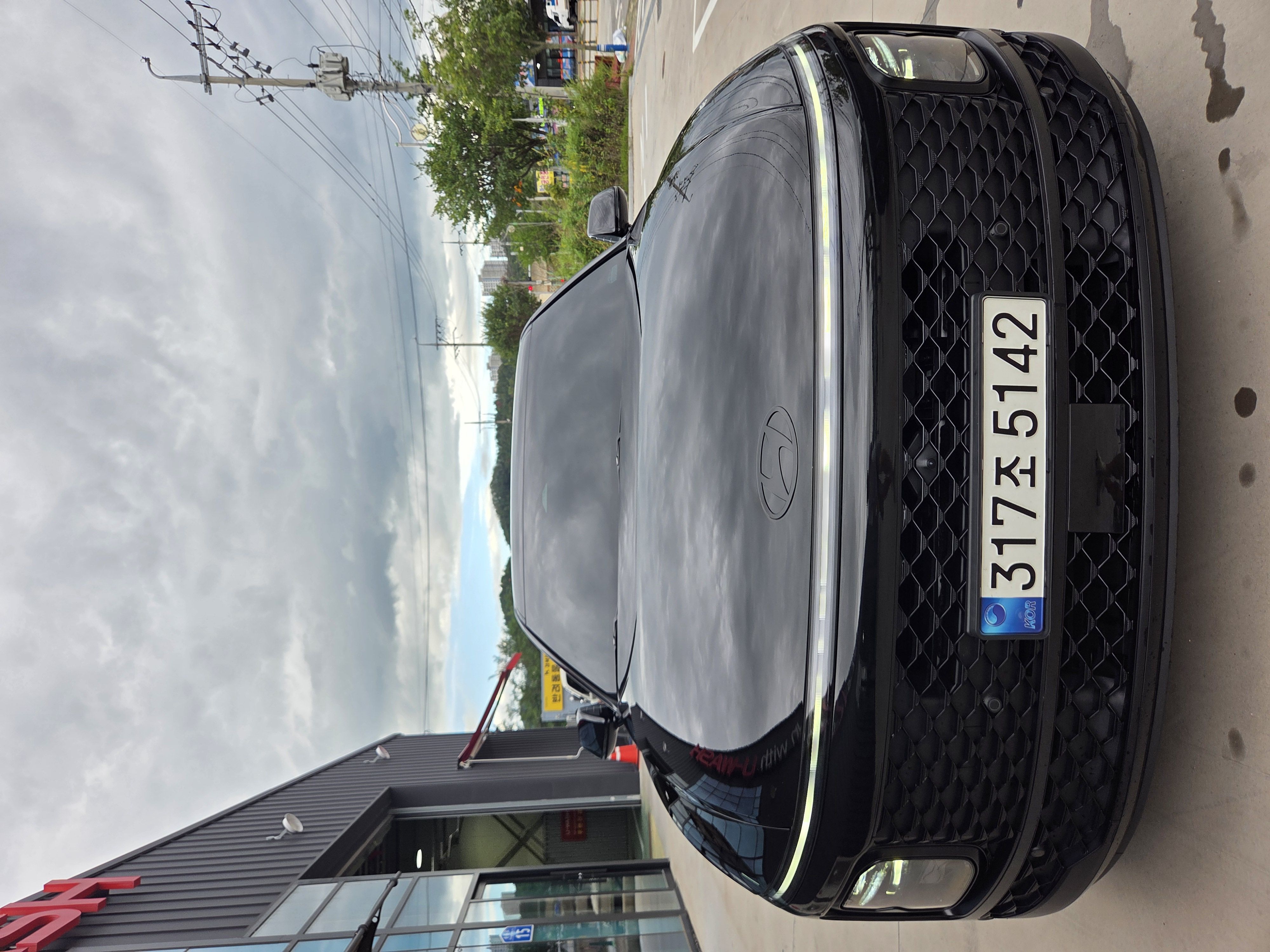HYUNDAI GRANDEUR HYBRID GN7 2023